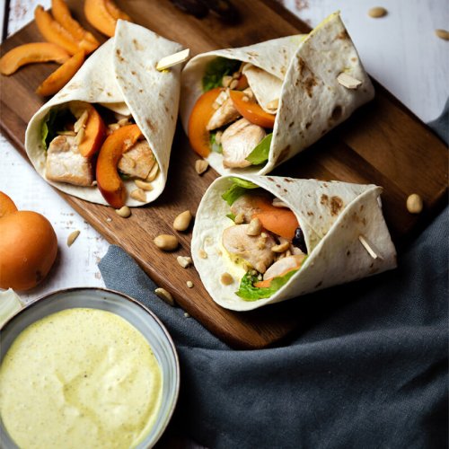 Wrap de poulet sauce fromage blanc curry