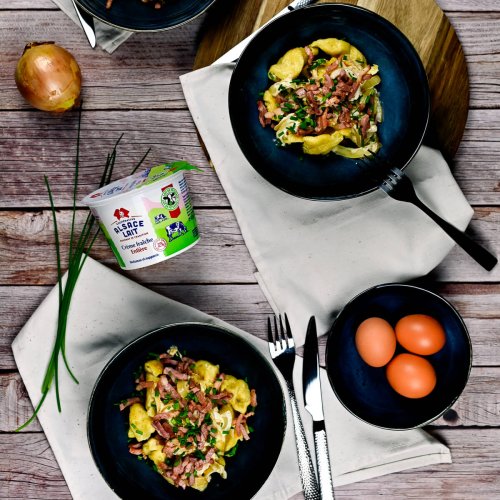 Mehlknepfle lardons & oignons