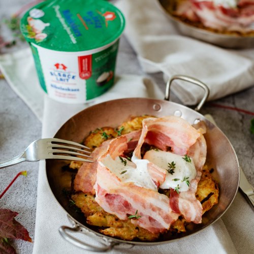 Galettes de pommes de terre au lard & bibeleskaes aux fines herbes
