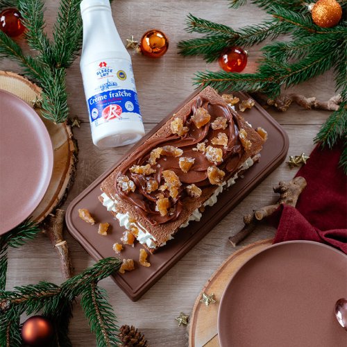 Bûche chocolat marrons comme un mille feuille