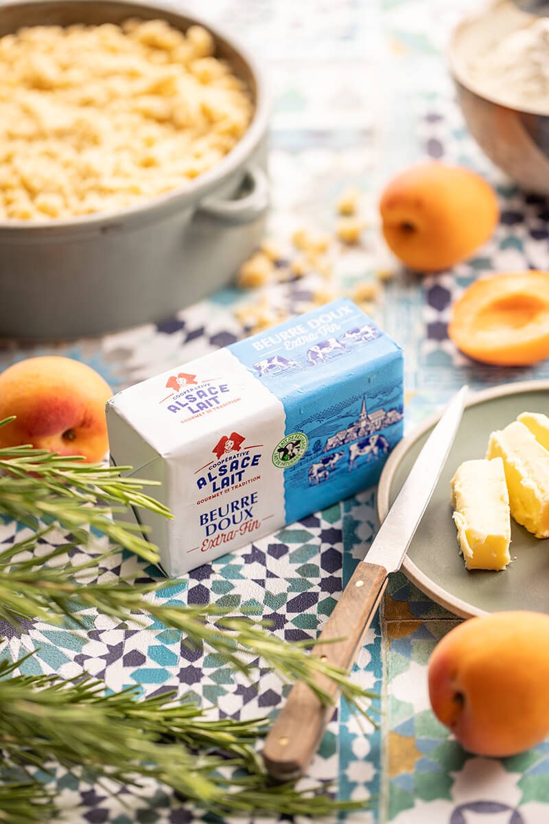 crumble-aux-abricots-et-romarin099