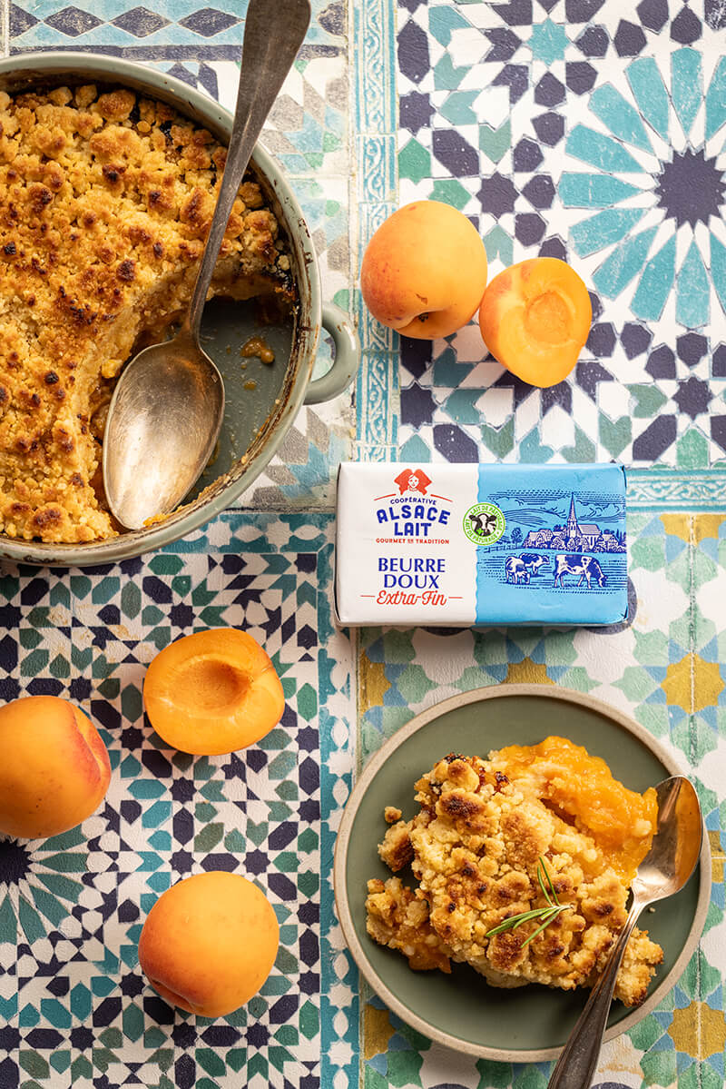 crumble-aux-abricots-et-romarin107