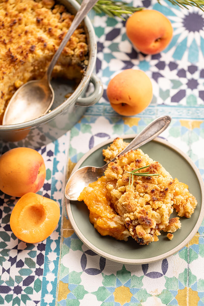 crumble-aux-abricots-et-romarin124